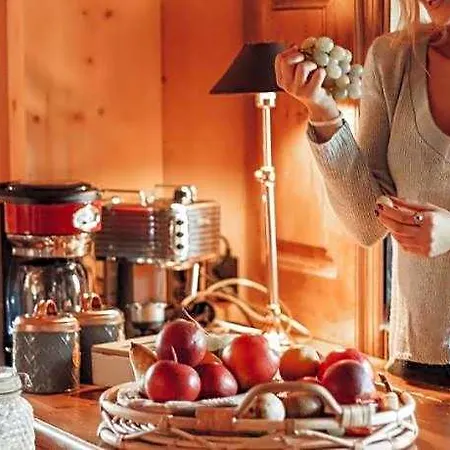 Gorska Osada Luxury Zakopane Chalet *